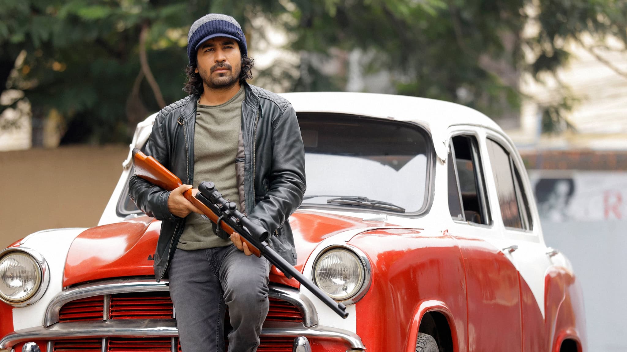 Mazhai Pidikatha Manithan (2024)